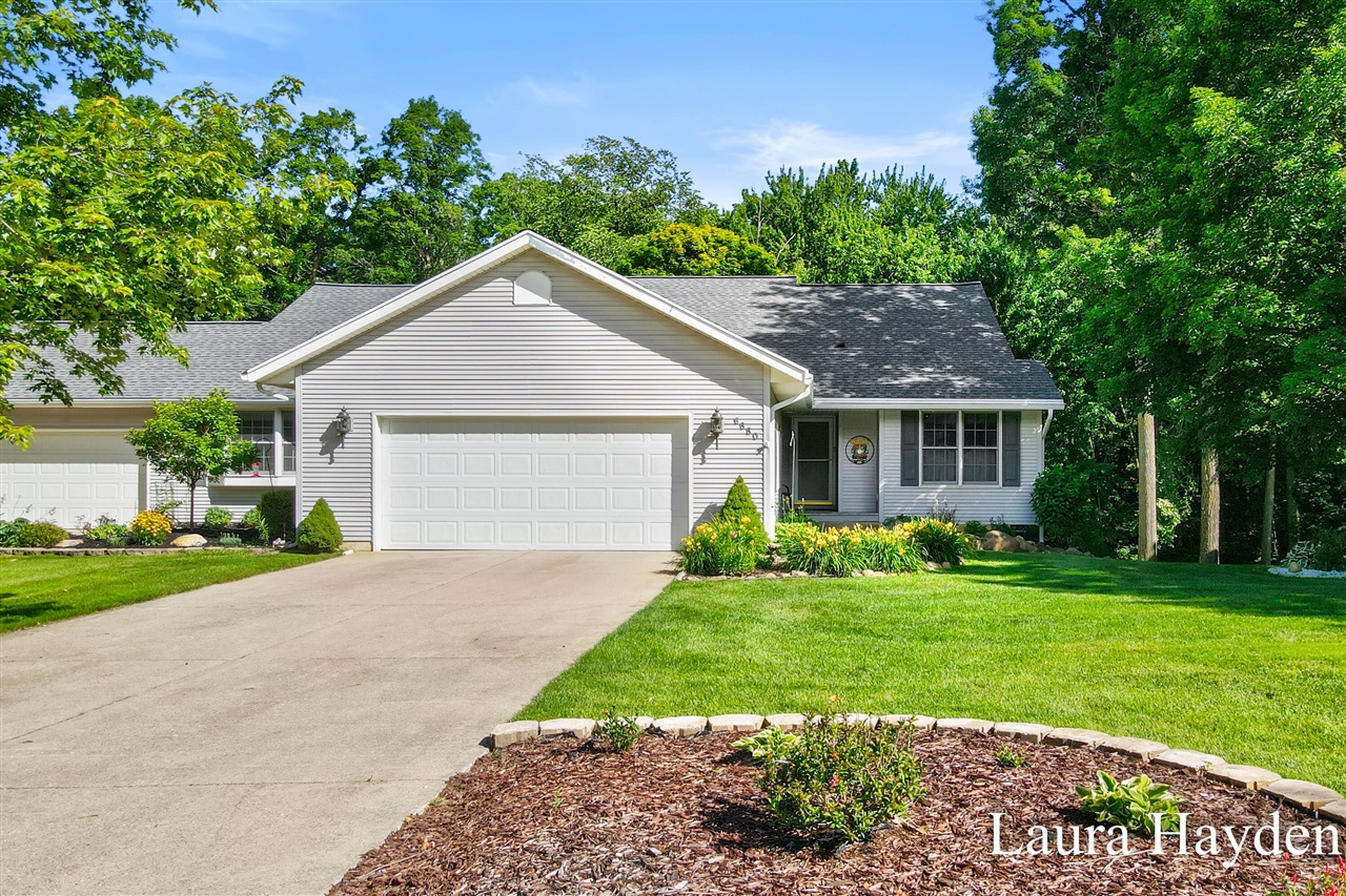 1st image of 6880 Beechwood Dr, Saranac, MI 48881 | MLS# 70541075