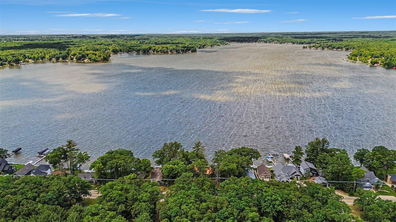 5th image of 9351 S Catalpa Ave, Newaygo, MI 49337 | MLS# 70541170