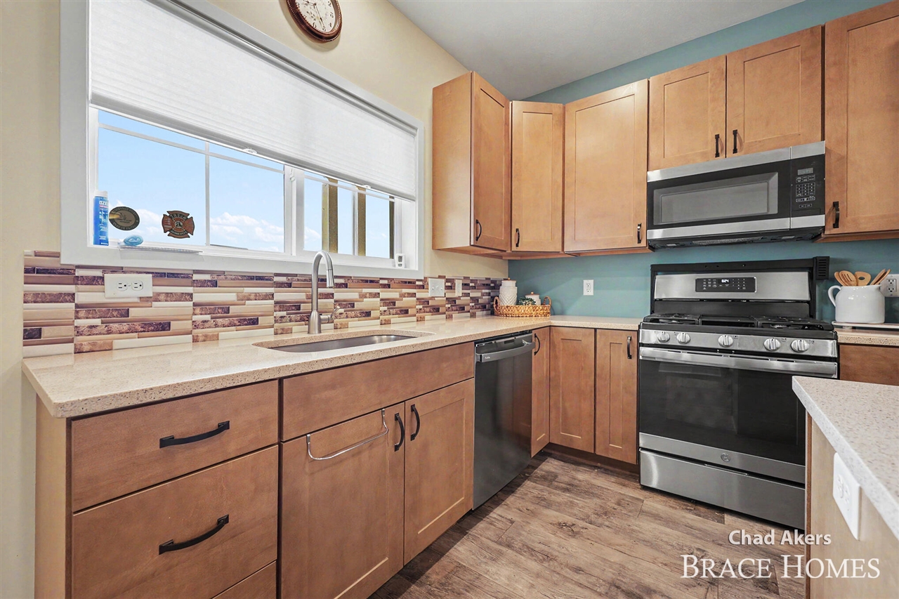 Homes for sale in Coopersville, MI | 237 Hazelnut Dr, Coopersville, MI 49404 | MLS# 70541244