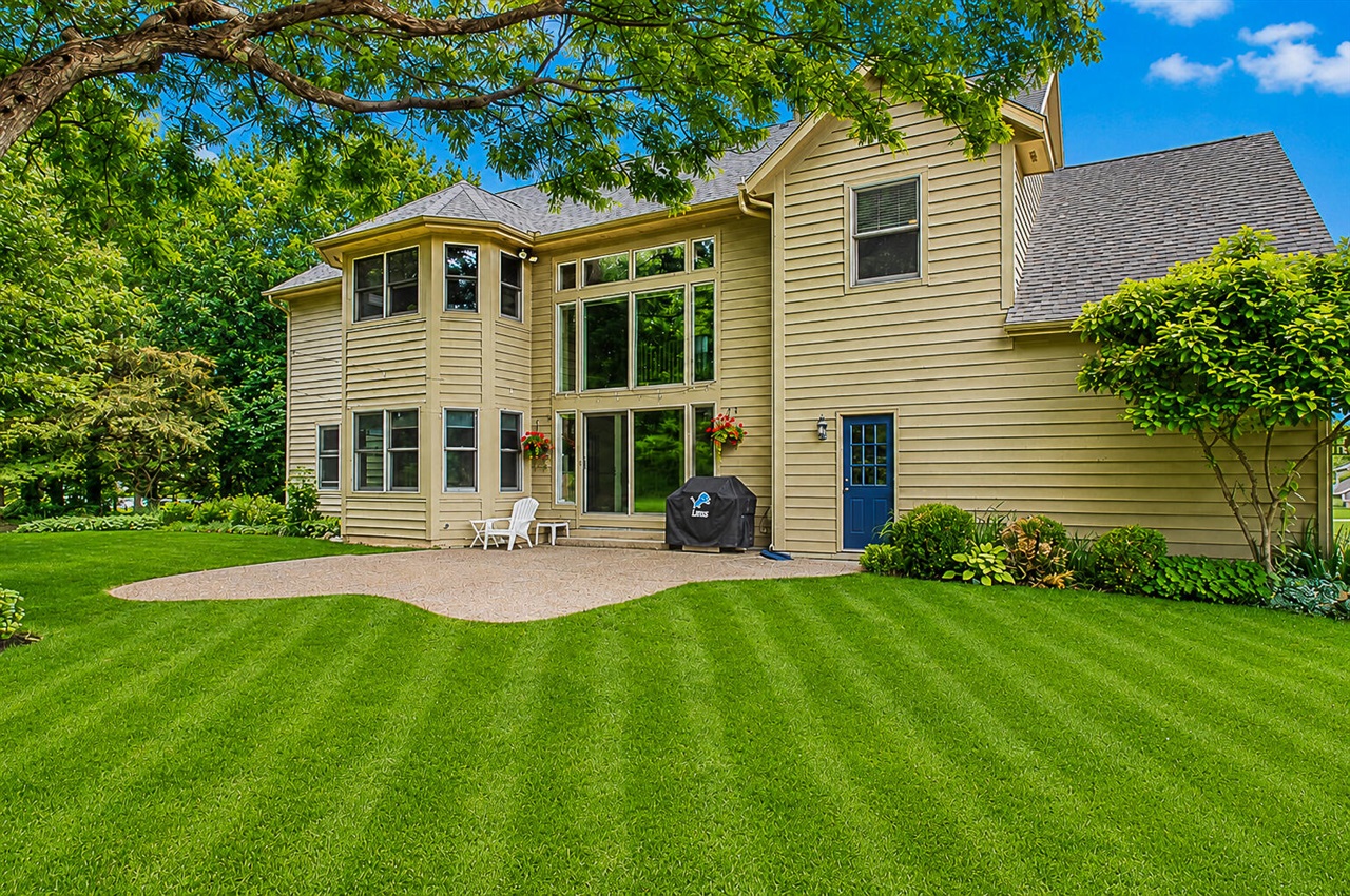 Photo 2 of Single family home for sale at 7494 Bridle Path Ct, Ada, MI 49301 | MLS# 70541273 | Listing updated on 2026-09-16