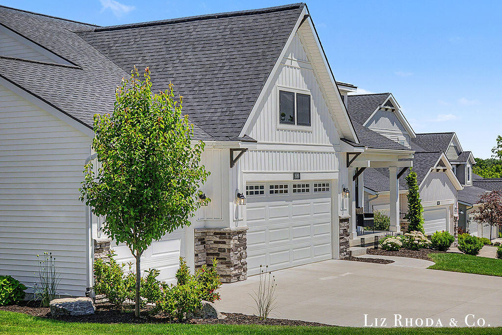 4th image of 1689 Portadown Rd, Byron Center, MI 49315 | MLS# 70541337