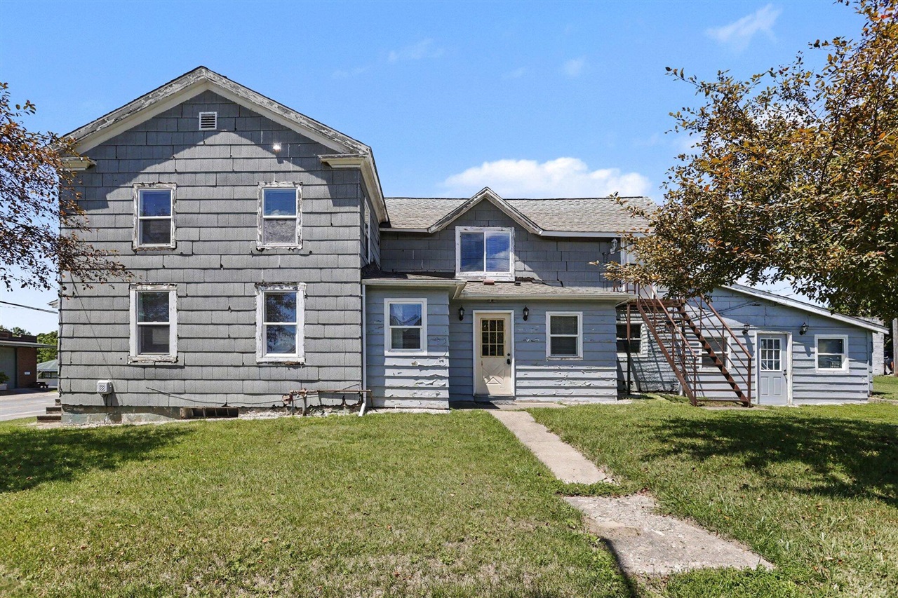 1st image of 4737 Territorial Rd, Benton Harbor, MI 49022 | MLS# 70541406