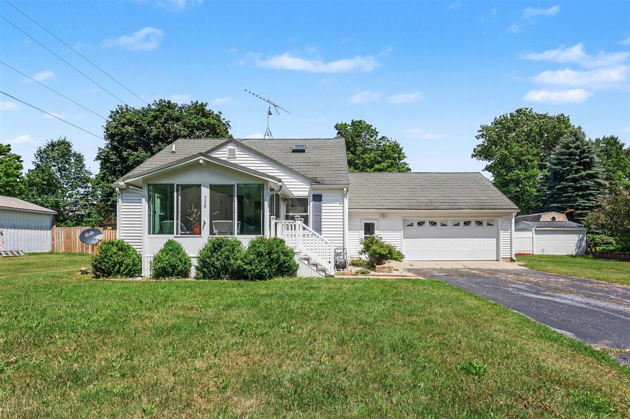 2nd image of 728 Ohio Ave, Fremont, MI 49412 | MLS# 70541816