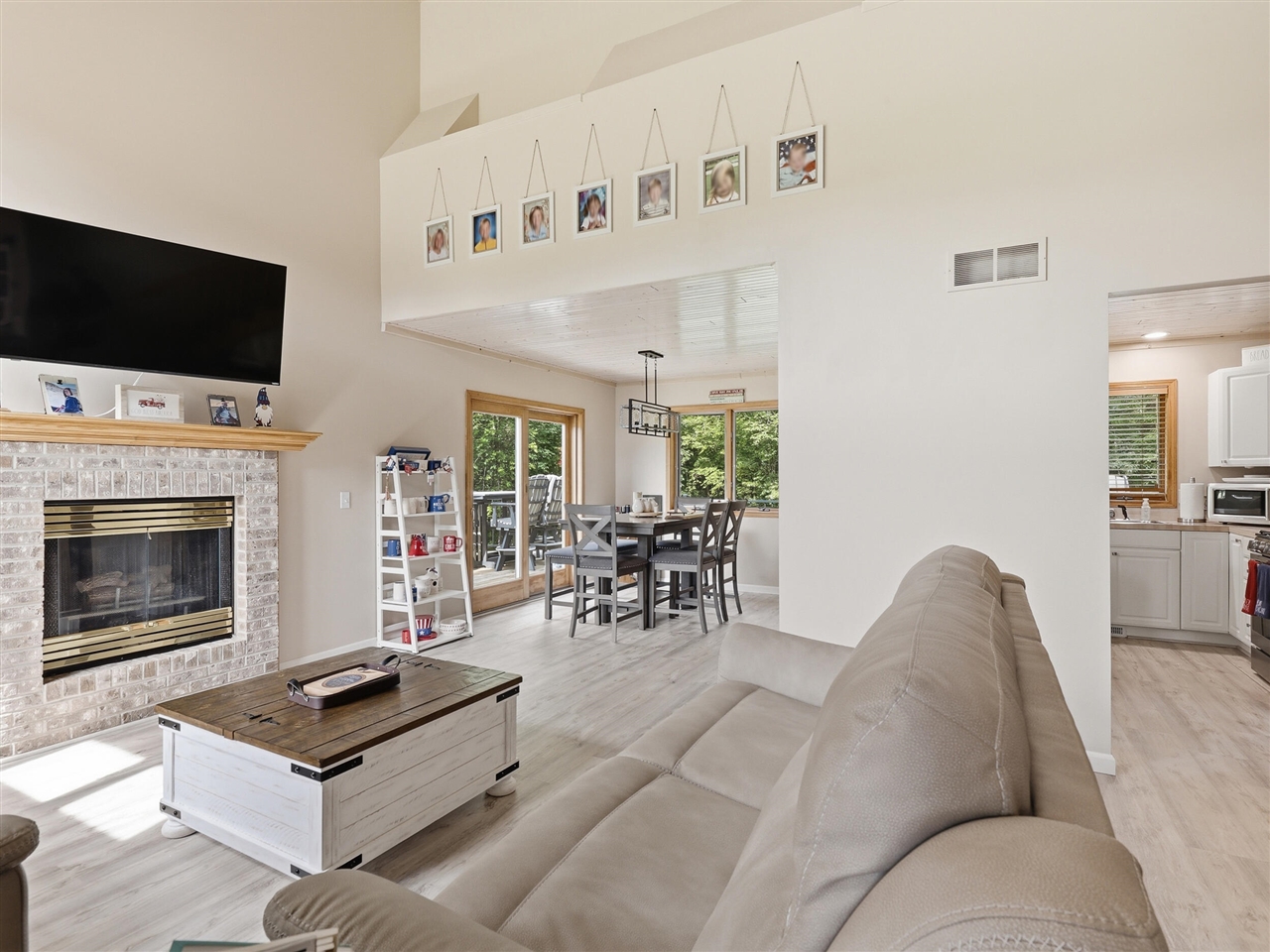 image of 9551 Clubhouse Dr, Stanwood, MI 49346 | MLS# 70542110