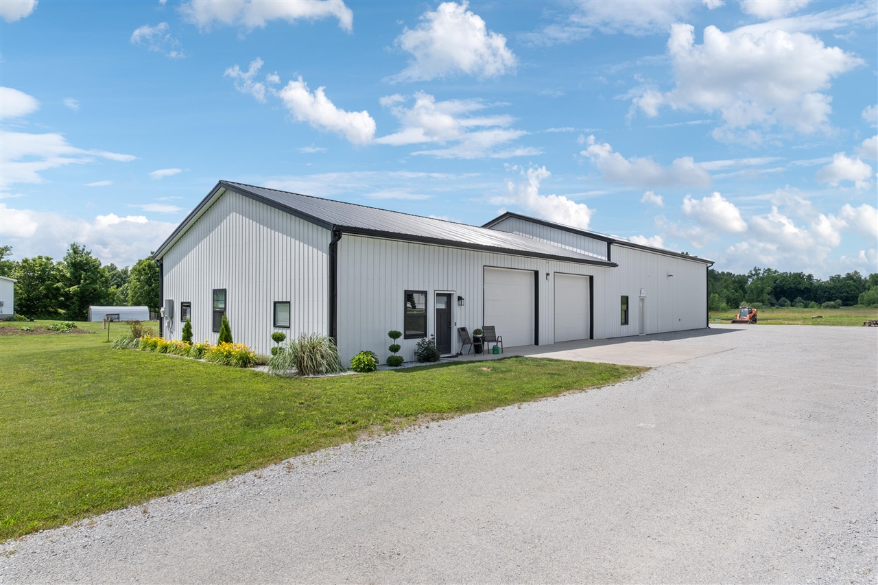 2nd image of 7062 Brooks Rd, Clarksville, MI 48815 | MLS# 70542176