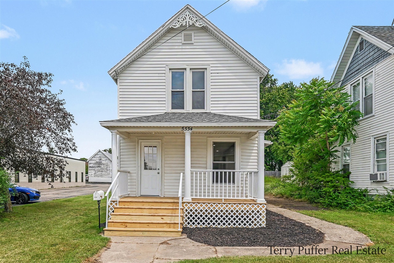 Homes for sale in Hudsonville, MI | 5554 32nd Ave, Hudsonville, MI 49426 | MLS# 70542192