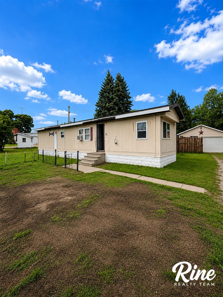 Homes for sale in Caro, MI | 1684 Colwood Rd, Caro, MI 48723 | MLS# 70542216