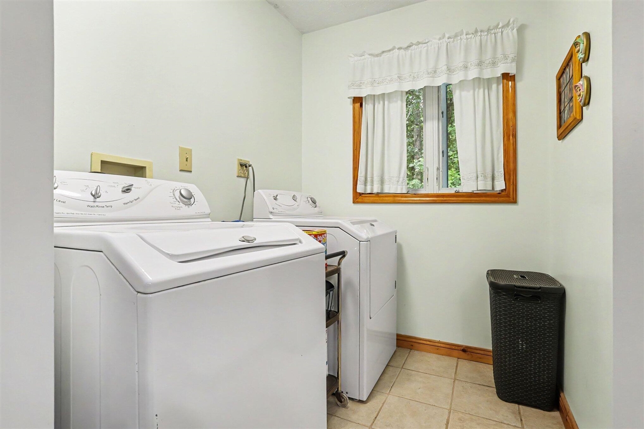 21st image of 21641 Pine Lake Rd, Battle Creek, MI 49014 | MLS# 70542226