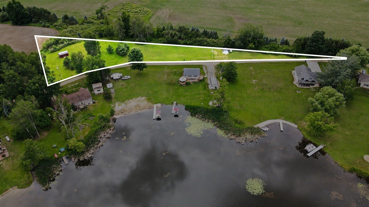 3rd image of 3452 W Lake Dr, Sears, MI 49679 | MLS# 70542276