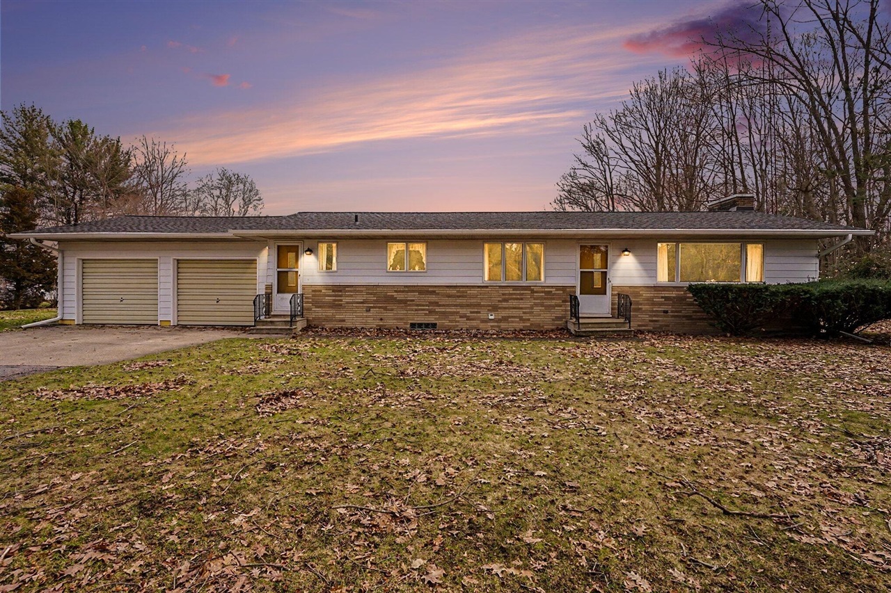 1st image of 11550 144th Ave, West Olive, MI 49460 | MLS# 70542623