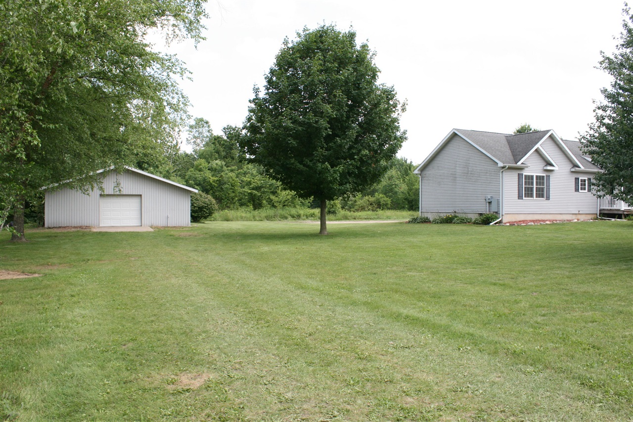 Homes for sale in Buchanan, MI | 14021 Pardee Rd, Buchanan, MI 49107 | MLS# 70542629