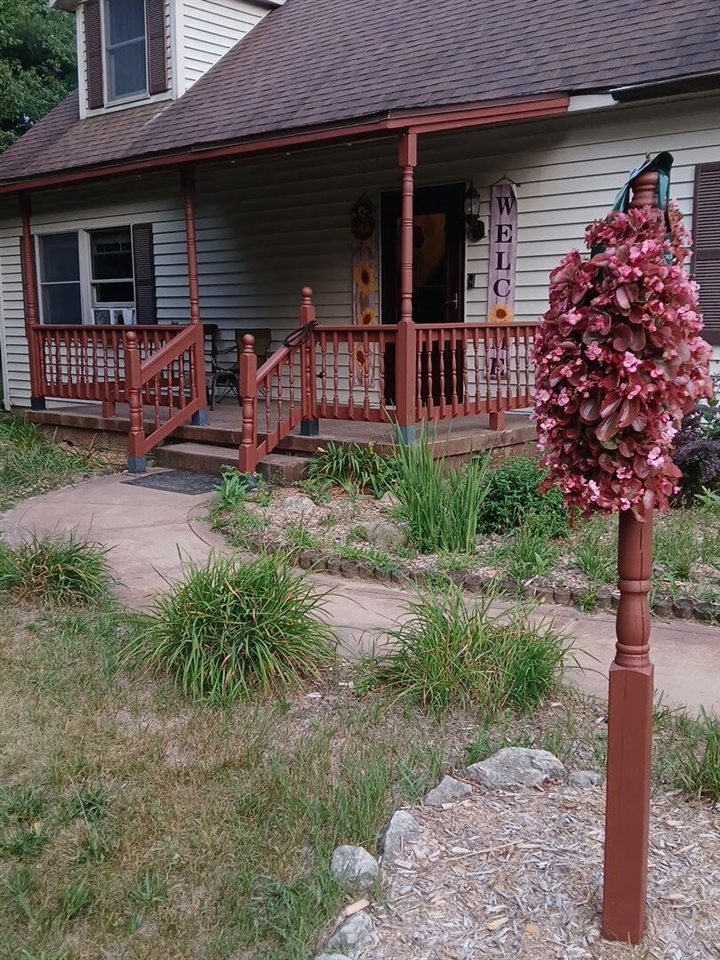 3rd image of 5850 E Napier Ave, Benton Harbor, MI 49022 | MLS# 70542652