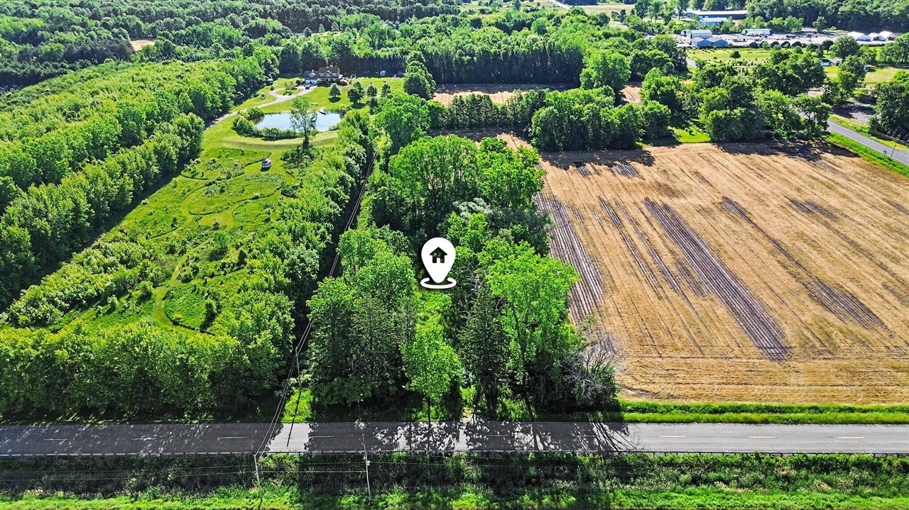 2nd image of 9605 Holden Rd, Baroda, MI 49101 | MLS# 70542686