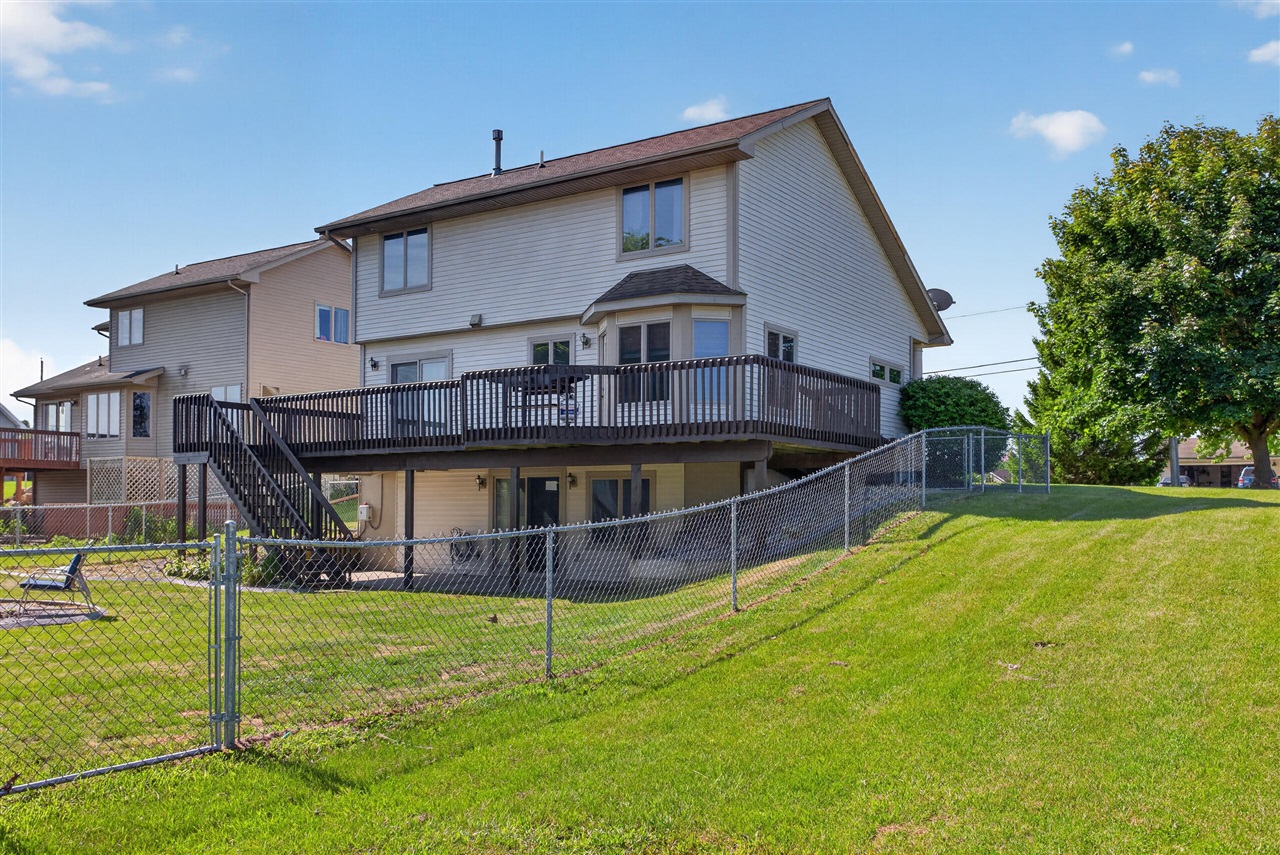 Homes for sale in Cement City, MI | 290 Somerset Dr, Cement City, MI 49233 | MLS# 70542687