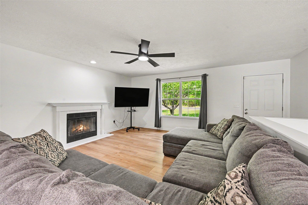3rd image of 61117 County Road 653, Paw Paw, MI 49079 | MLS# 70542748