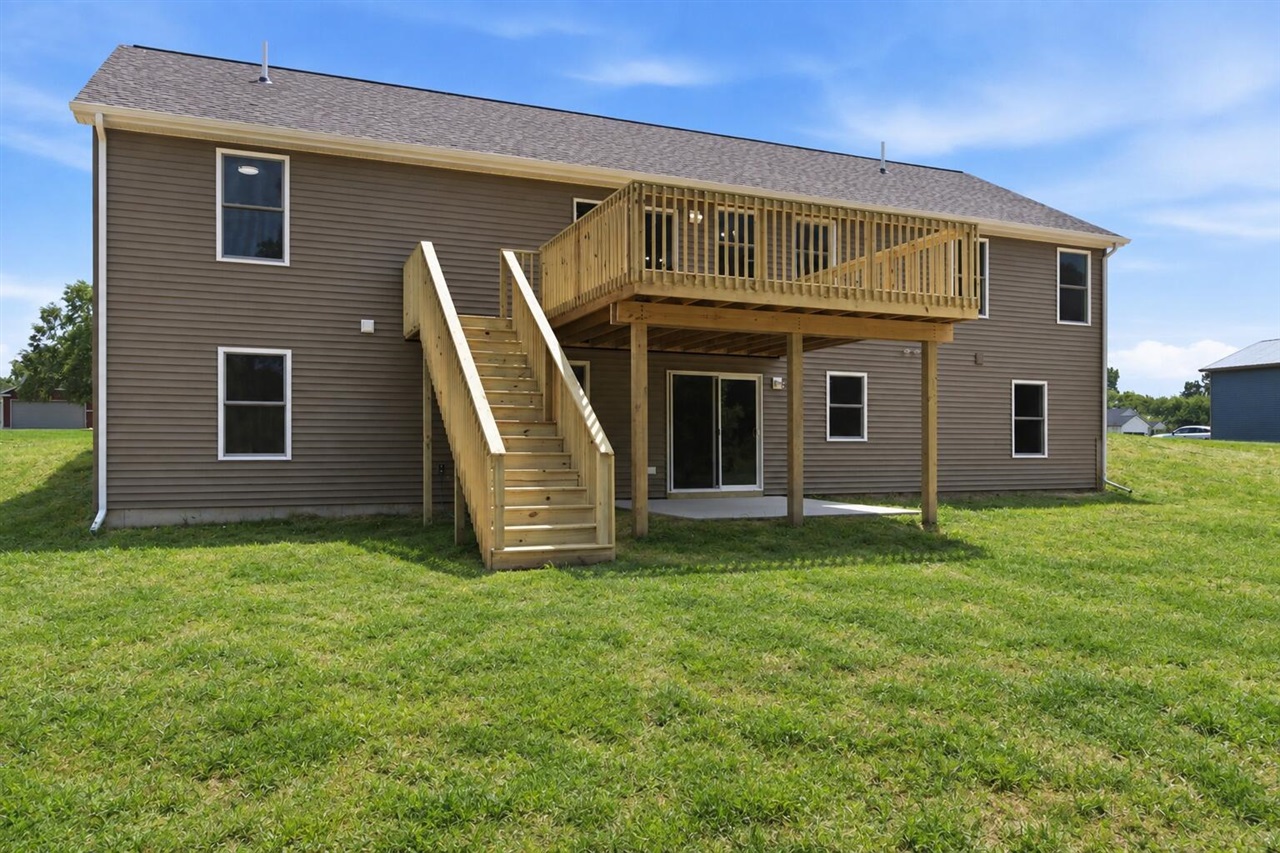 Photo 2 of Single family home for sale at 13881 Meadow Oak Dr, Greenville, MI 48838 | MLS# 70542882 | Listing updated on 2026-10-06