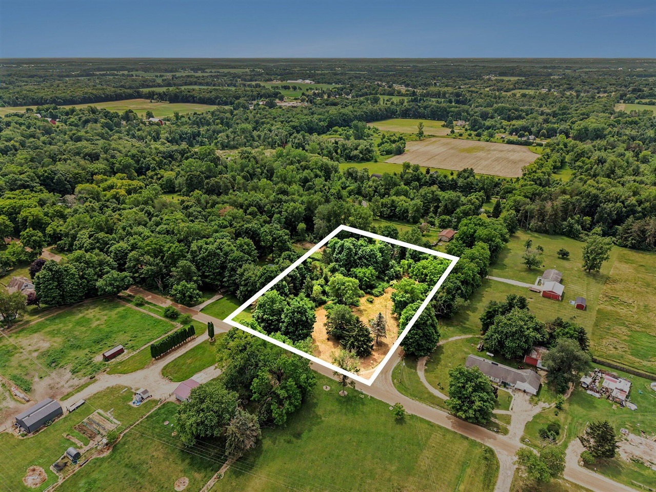 1st image of 491 Peterson Rd, Ionia, MI 48846 | MLS# 70543033