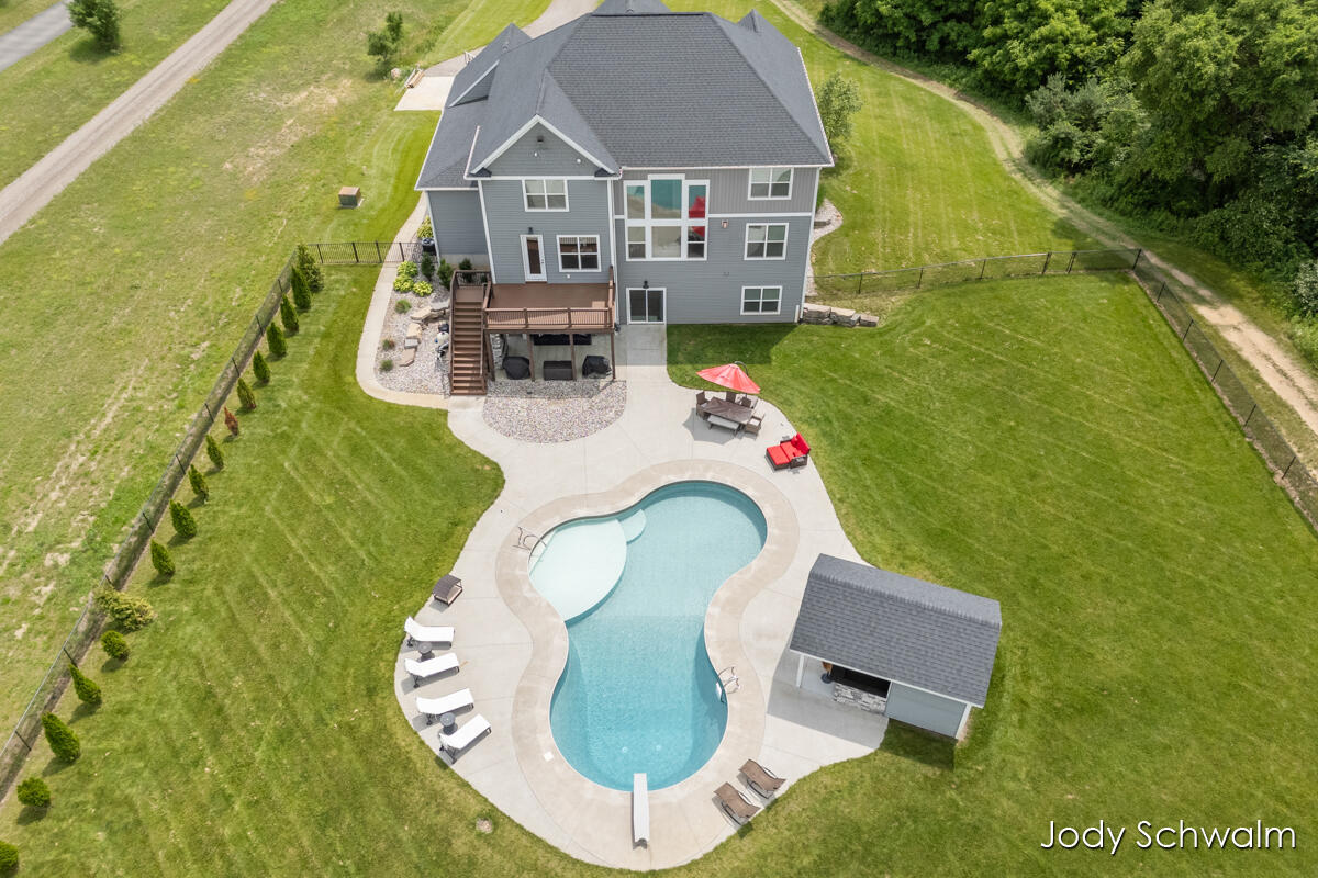 Photo 1 of Mansion for sale at 3619 12 Mile Rd, Rockford, MI 49341 | MLS# 70543094 | Listing updated on 2026-10-20