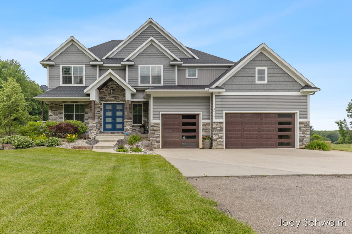2nd image of 3619 12 Mile Rd, Rockford, MI 49341 | MLS# 70543094