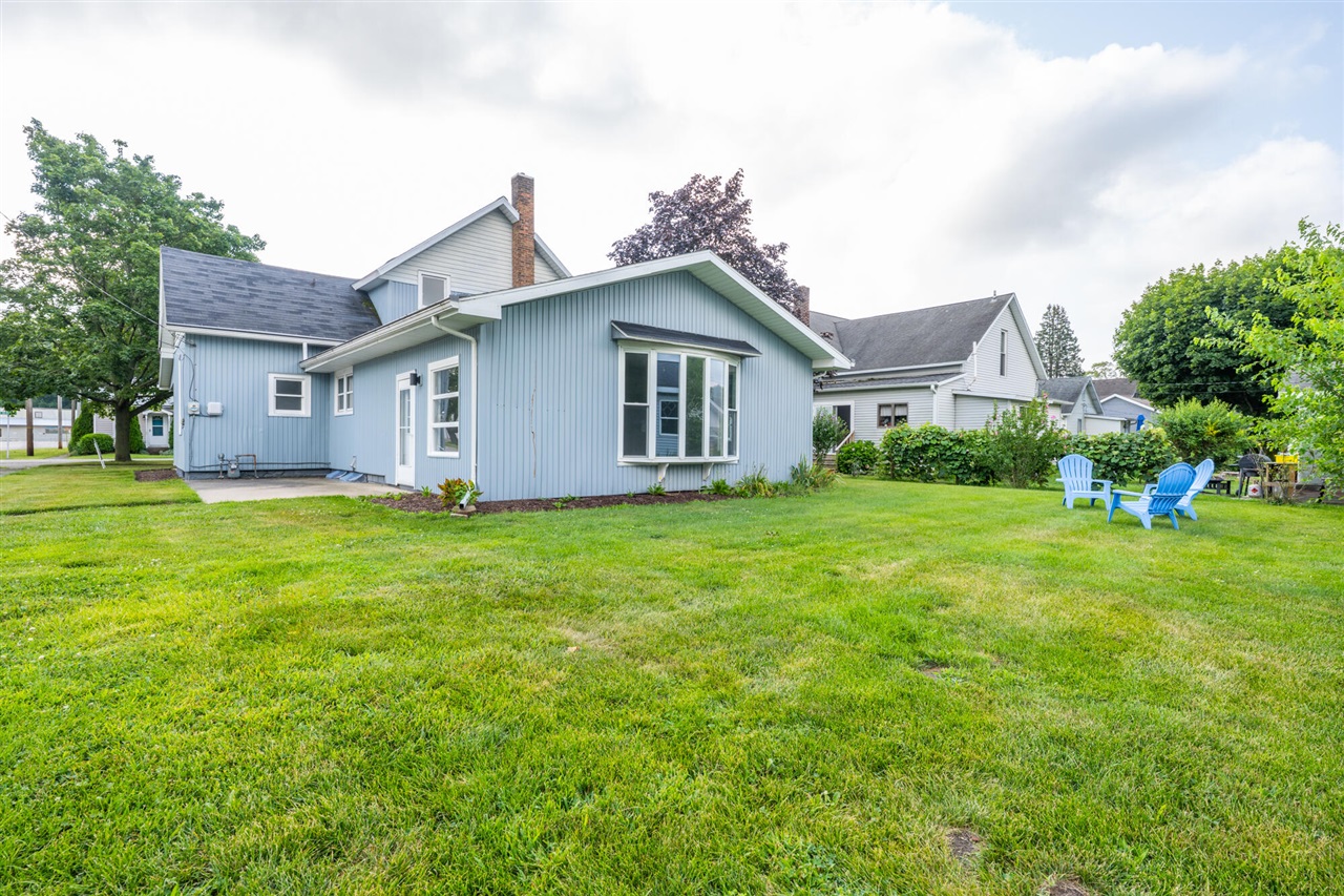 2nd image of 8970 Second St, Baroda, MI 49101 | MLS# 70543125