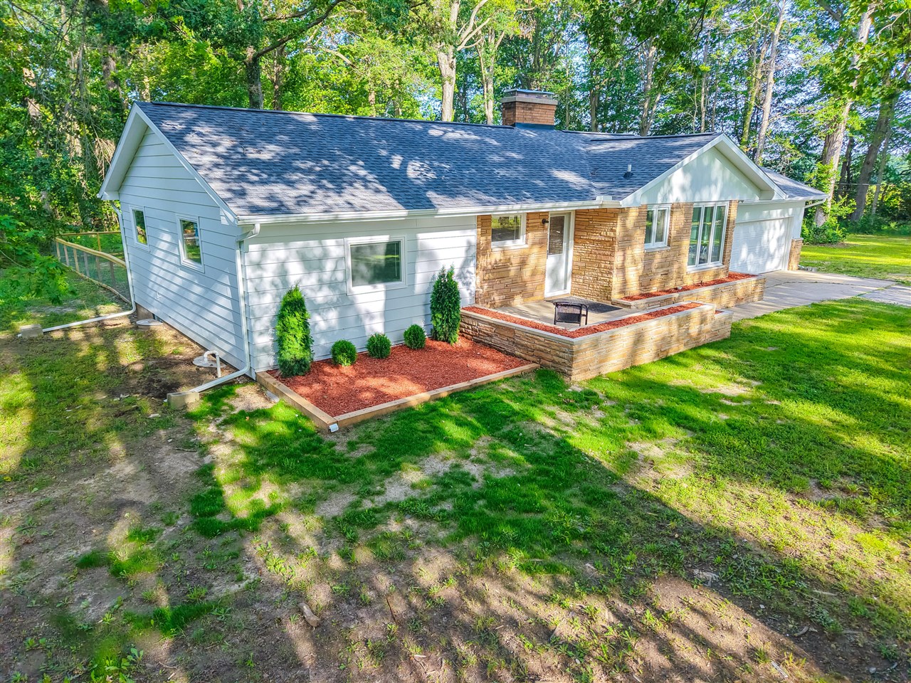 3rd image of 12449 California Rd, Sawyer, MI 49125 | MLS# 70543185
