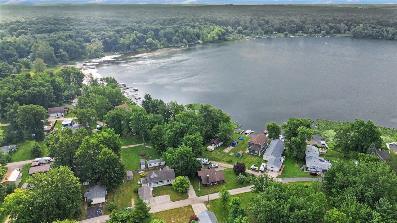 27th image of 43479 Van Auken Dr, Bangor, MI 49013 | MLS# 70543222