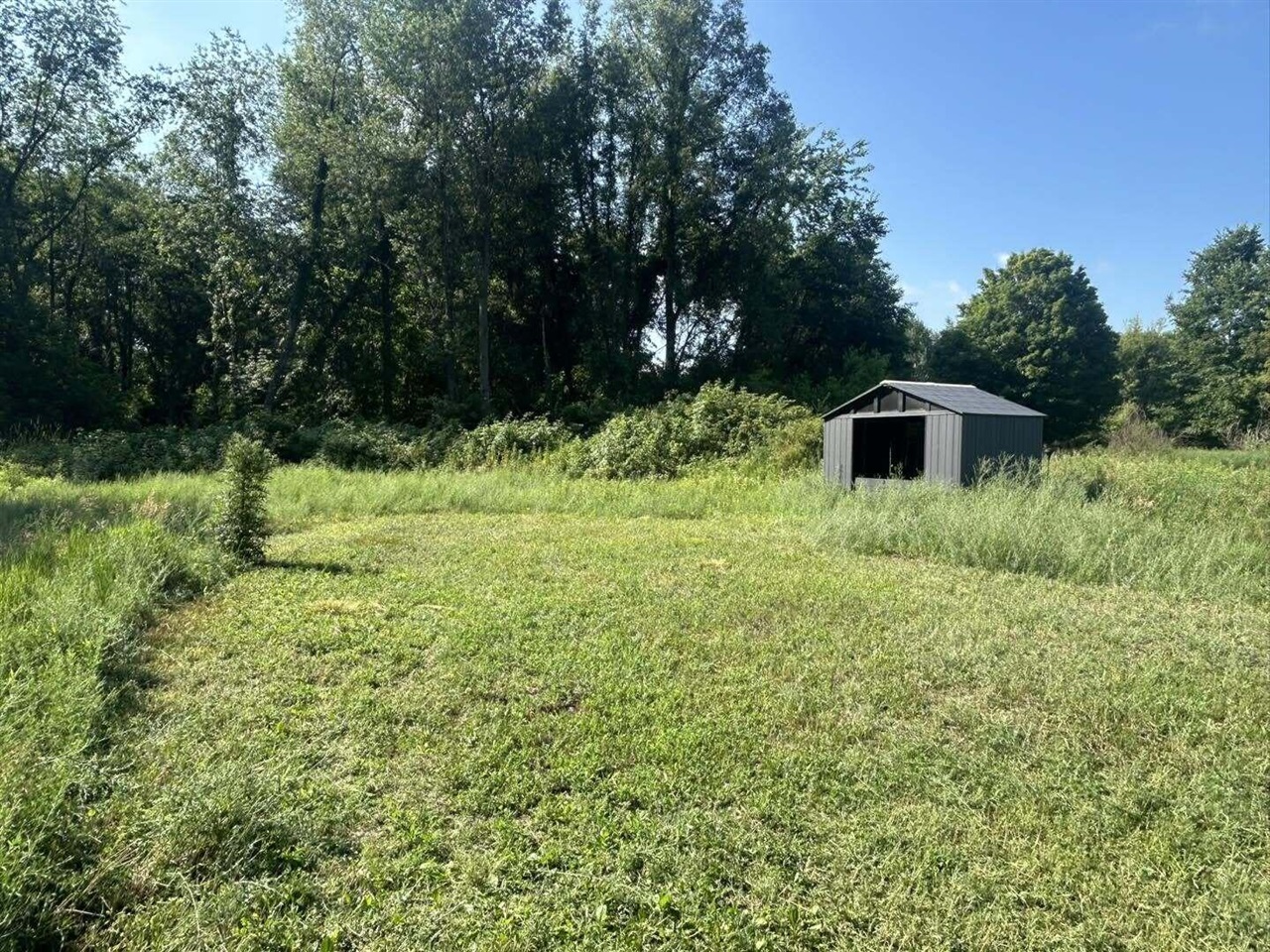 4th image of 7509 Genesee Rd, Litchfield, MI 49252 | MLS# 70543274