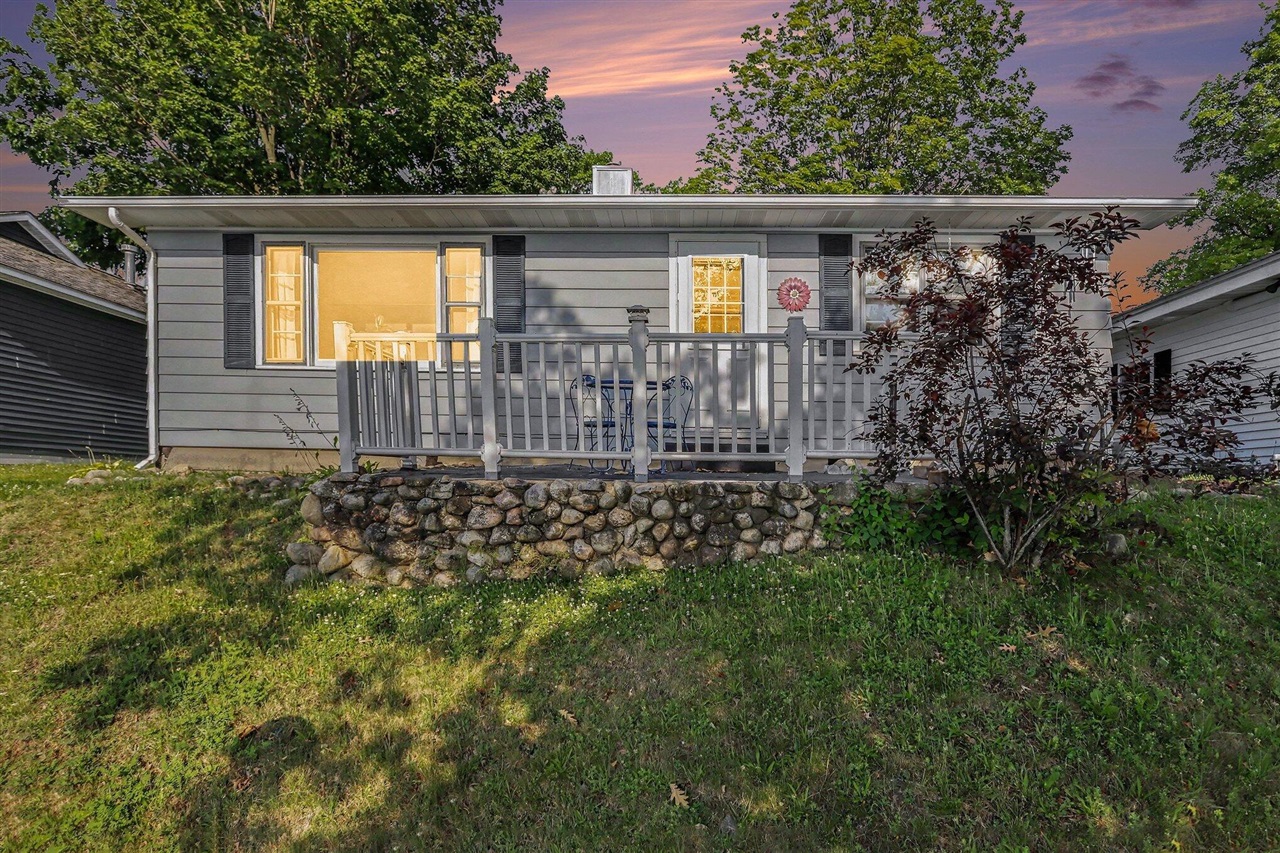 1st image of 719 Gilead Shores Dr, Bronson, MI 49028 | MLS# 70543347