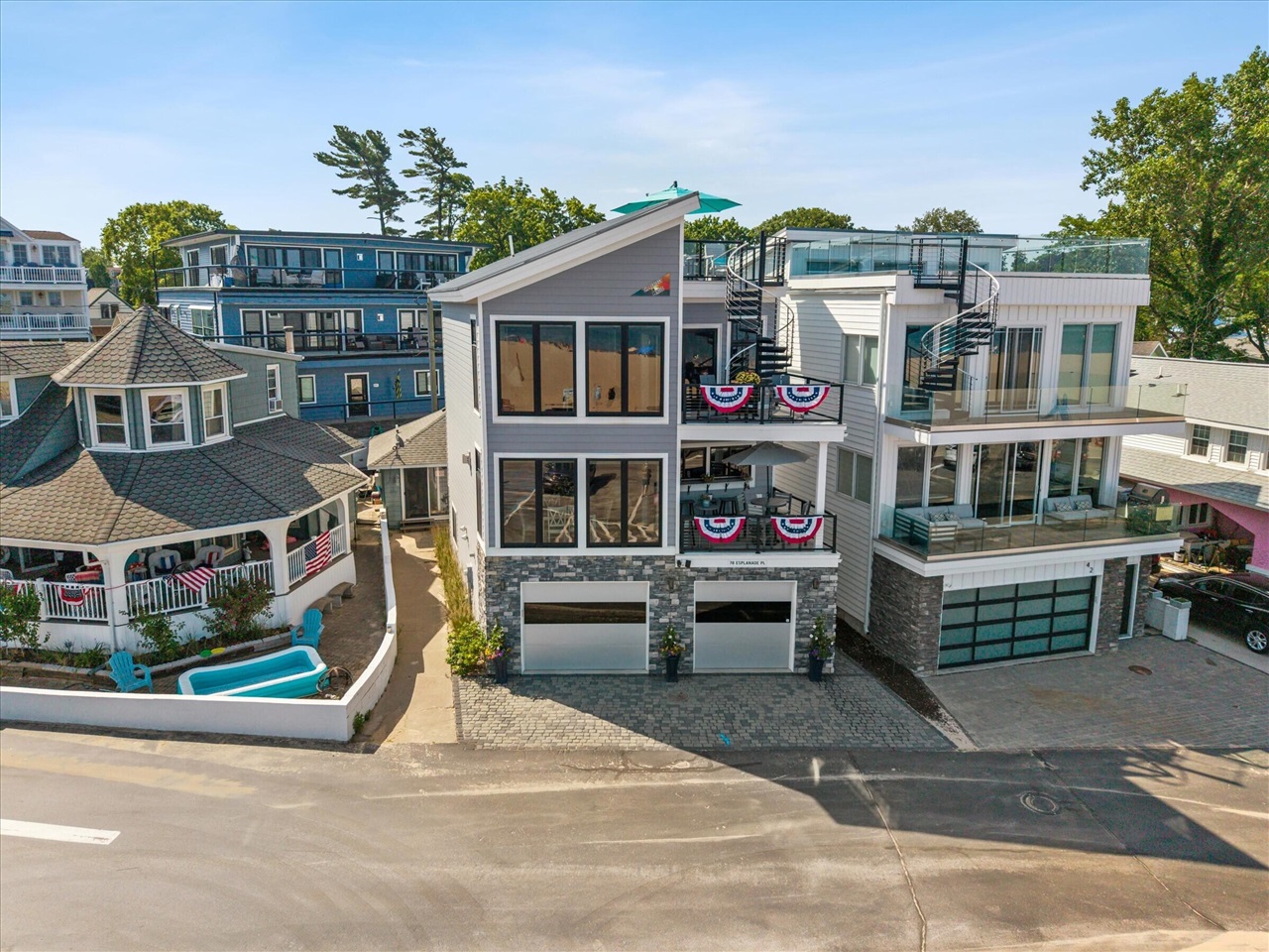 1st image of 78 Esplanade Pl, South Haven, MI 49090 | MLS# 70543391