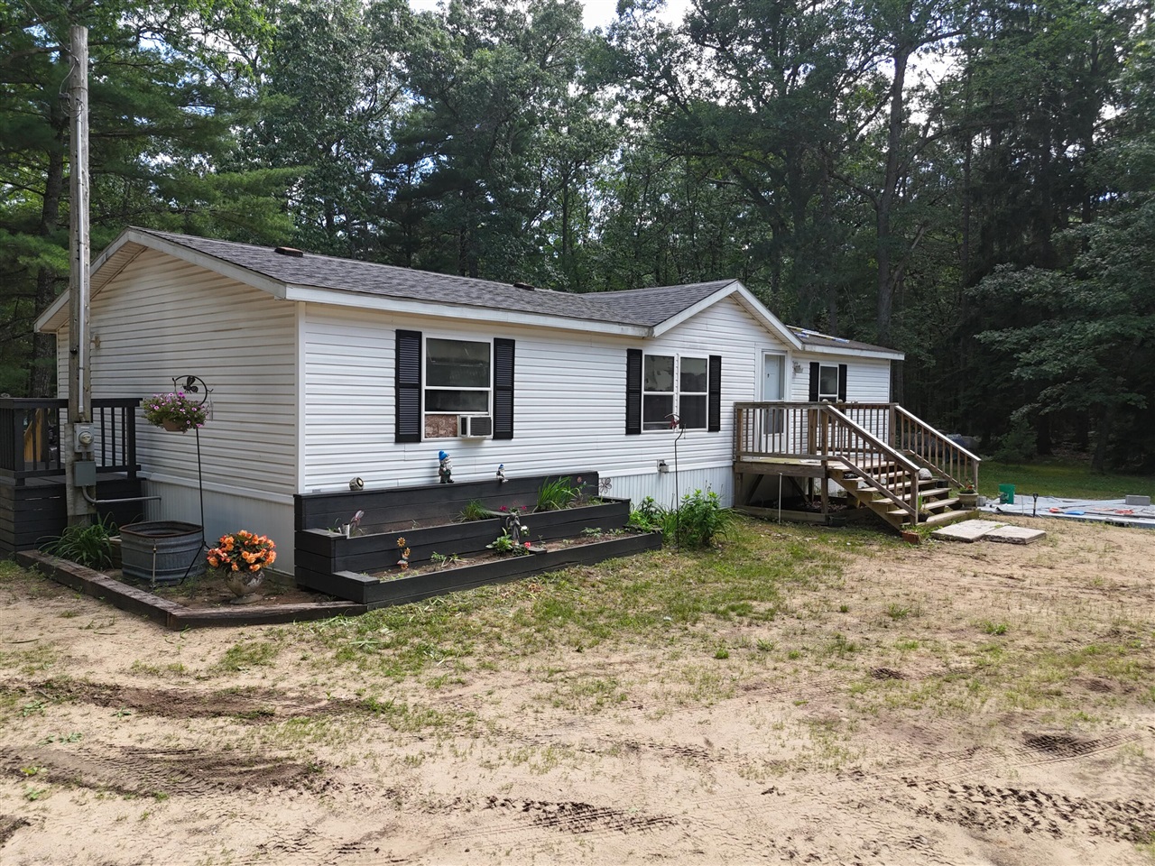 1st image of 18233 Old House Rd, Wellston, MI 49689 | MLS# 70543404