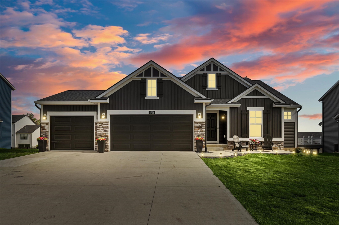 2nd image of 1721 Julienne Ct, Byron Center, MI 49315 | MLS# 70543489