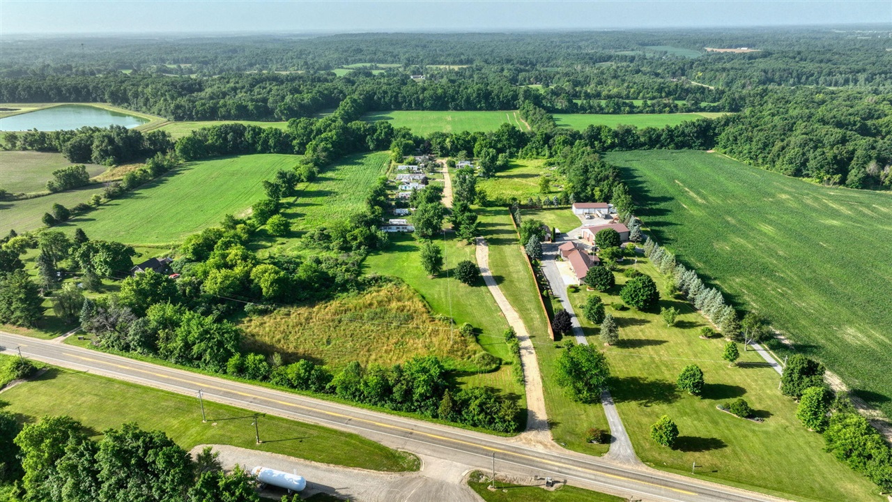 2nd image of 8325 Hudson Rd, Pittsford, MI 49271 | MLS# 70543511