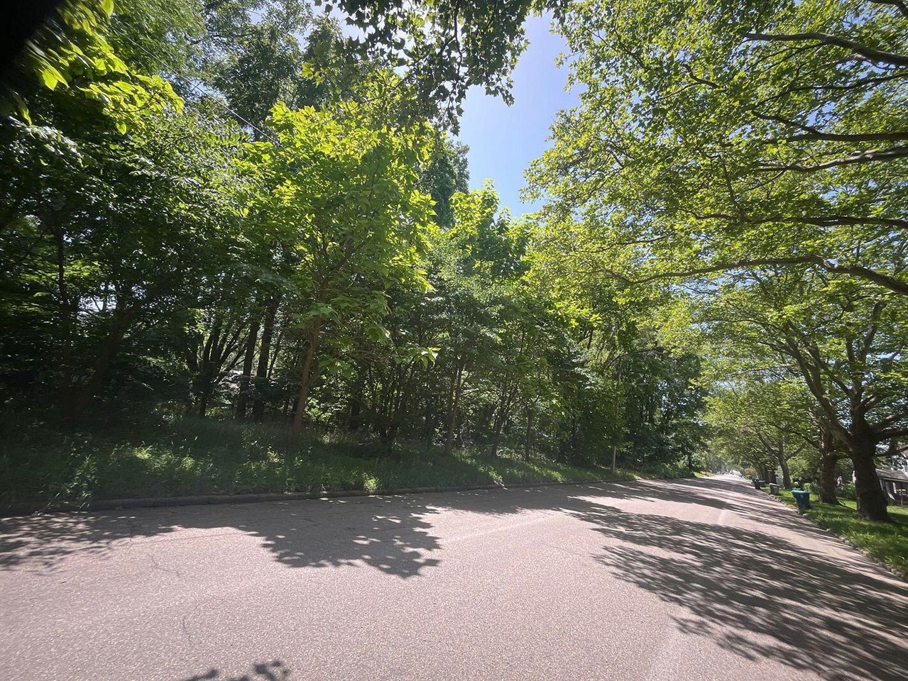 7th image of 1320 Bryant St, Kalamazoo, MI 49001 | MLS# 70543593