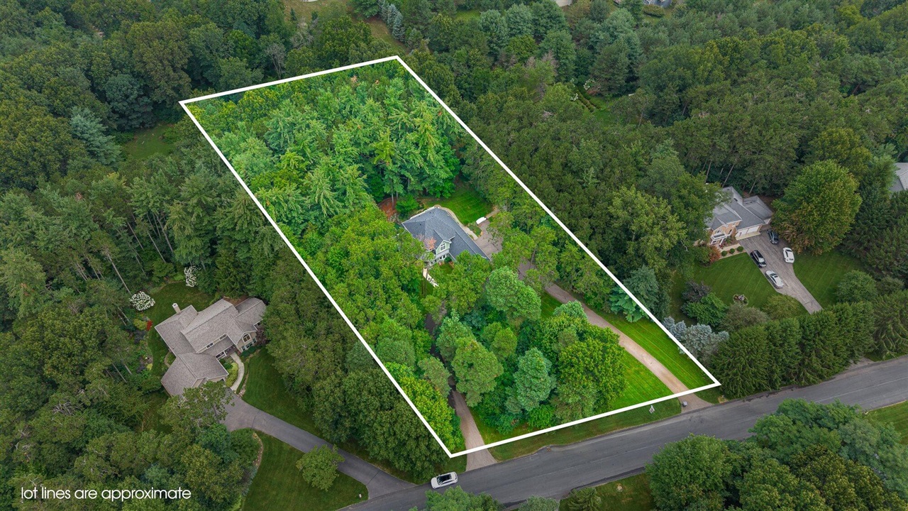4th image of 8120 Glenwynd Dr, Kalamazoo, MI 49009 | MLS# 70543600