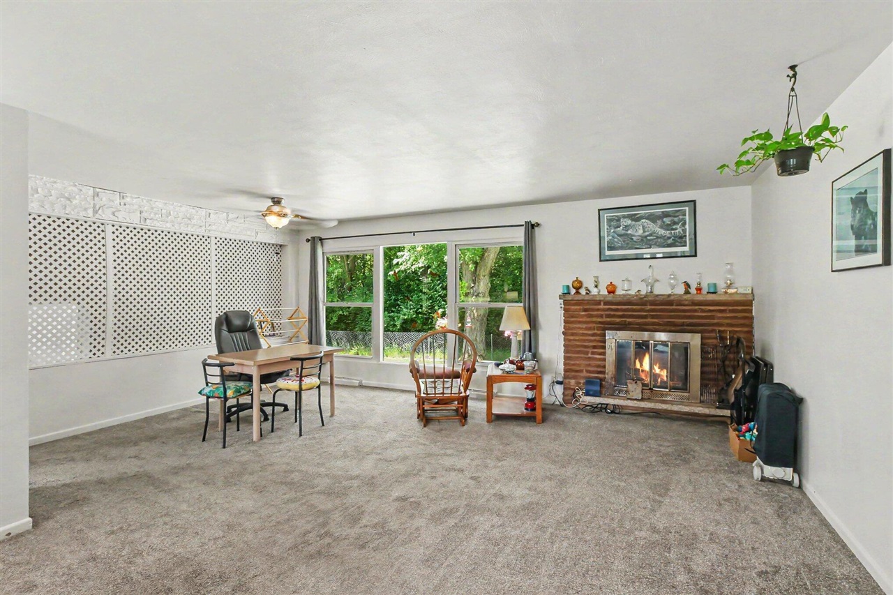 4th image of 6025 Zimmer Rd, Haslett, MI 48840 | MLS# 70543669