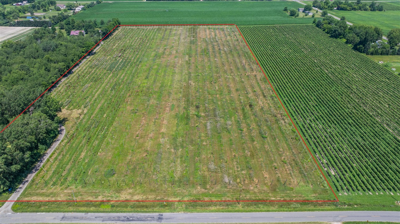 2nd image of 1129 Marrs Rd, Baroda, MI 49101 | MLS# 70543718