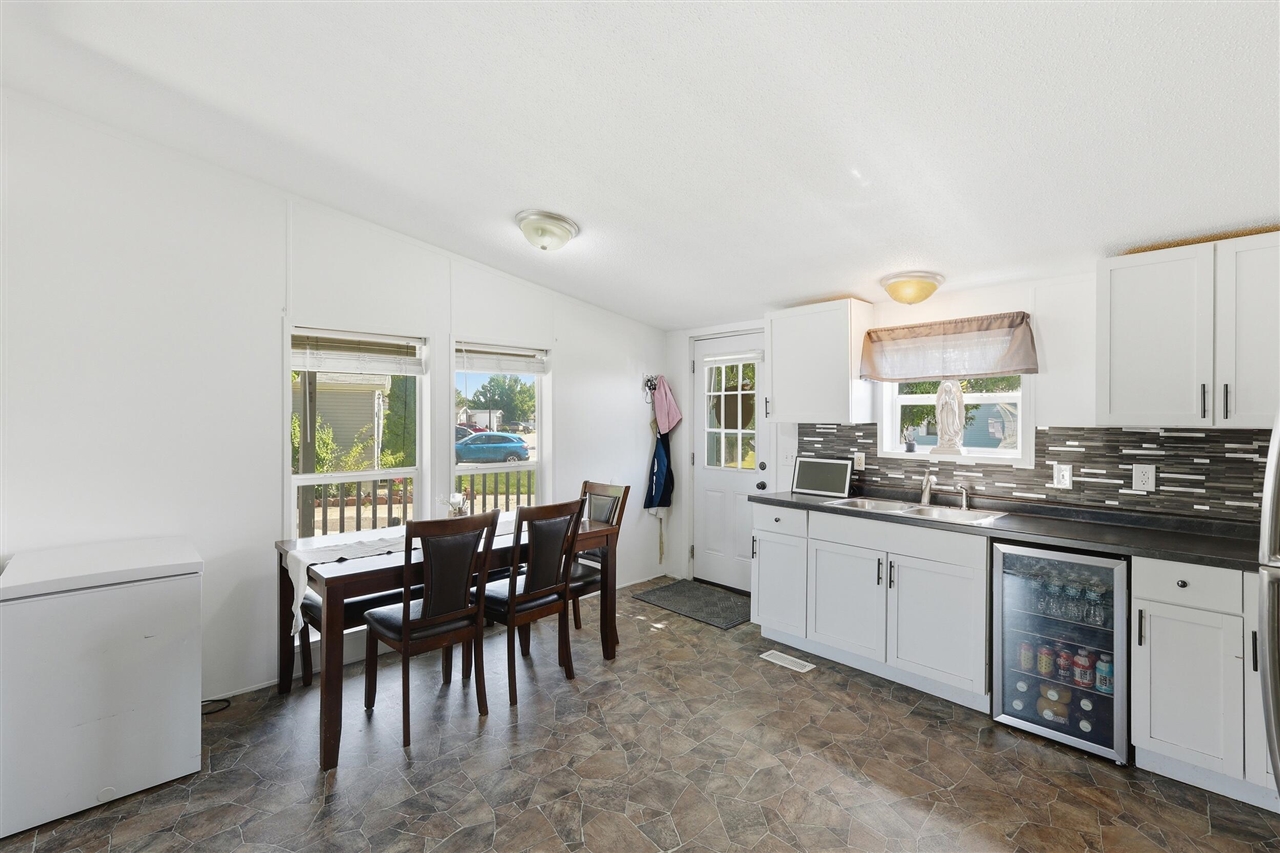 5th image of 11839 Hidden Harbor #127, Holland, MI 49424 | MLS# 70543723