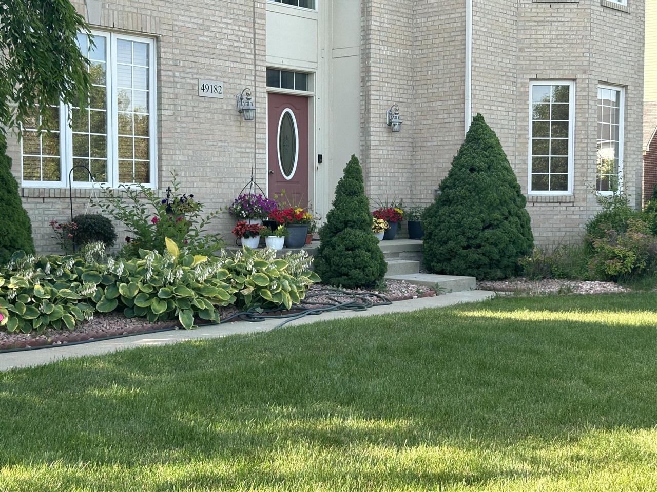 2nd image of 49182 Woodson Wy, Canton, MI 48187 | MLS# 70543730