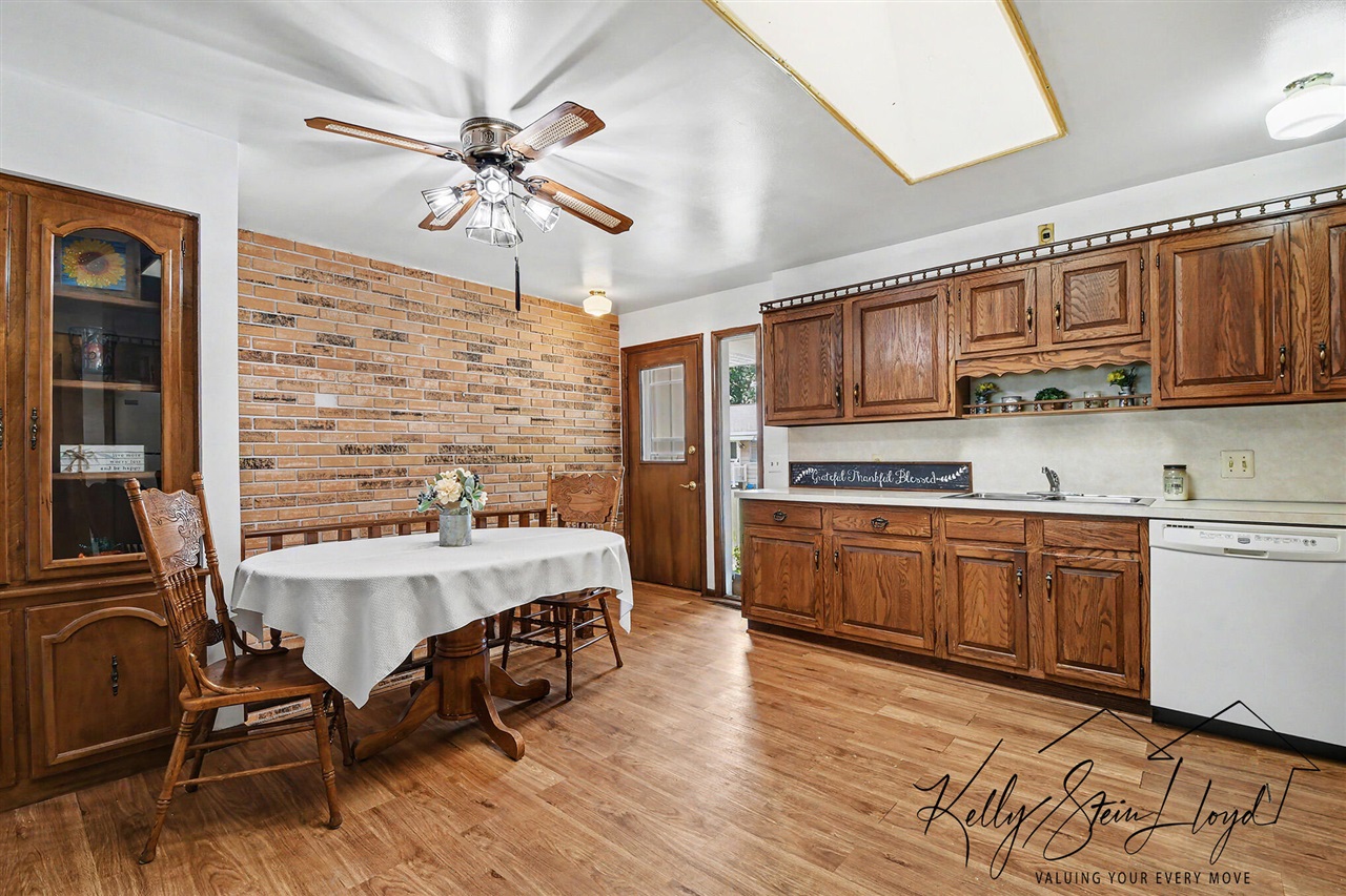 Photo 3 of Condo for sale at 5705 Leisure S Dr, Grand Rapids, MI 49548 | MLS# 70543844 | Listing updated on 2026-09-16