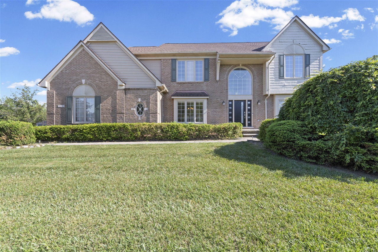 1st image of 592 Terrace Ct, Canton, MI 48188 | MLS# 70543963