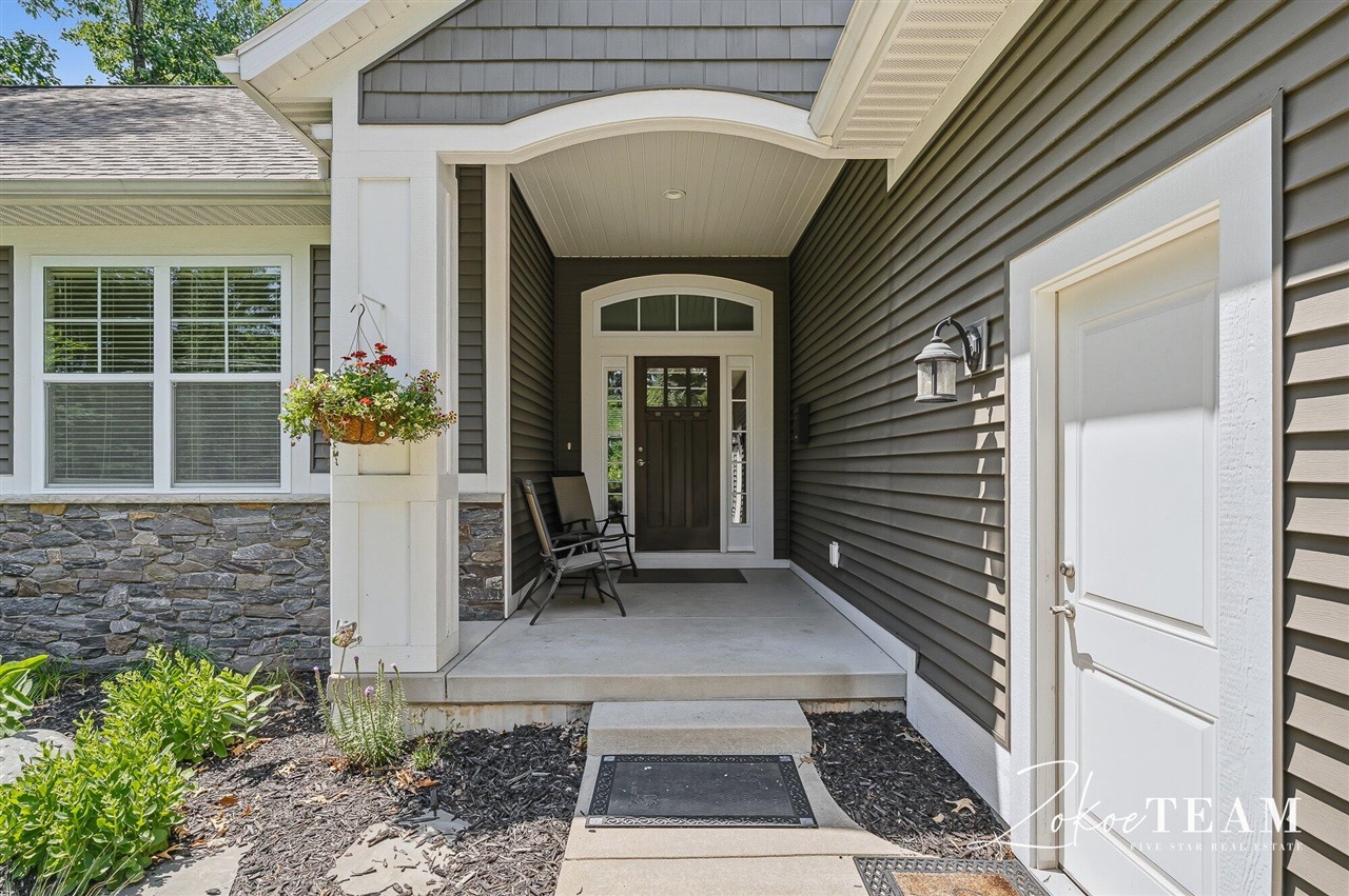 Photo 3 of Single family home for sale at 143 Maynard Ave, Grand Rapids, MI 49534 | MLS# 70543989 | Listing updated on 2026-10-05