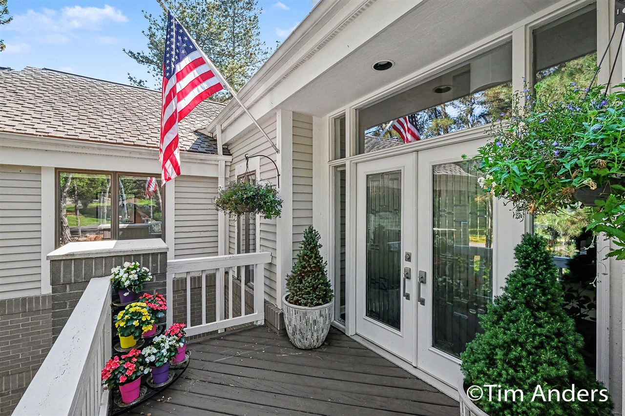 Photo 3 of Single family home for sale at 3433 Meadowood Trl Dr, Grand Rapids, MI 49546 | MLS# 70543999 | Listing updated on 2026-10-06