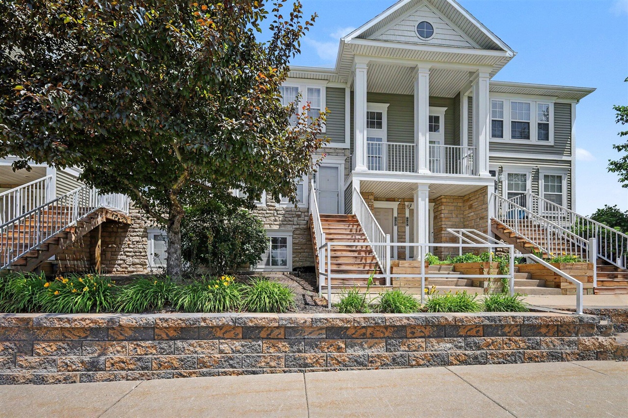 1st image of 4870 Ausable River Dr, Grandville, MI 49418 | MLS# 70544061