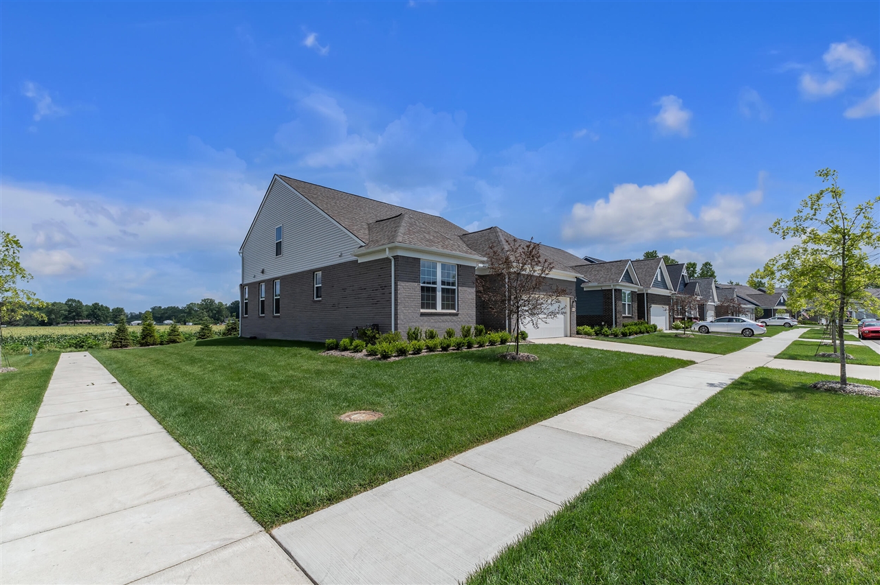 3rd image of 4959 Barnes Rd, Canton, MI 48188 | MLS# 70544260