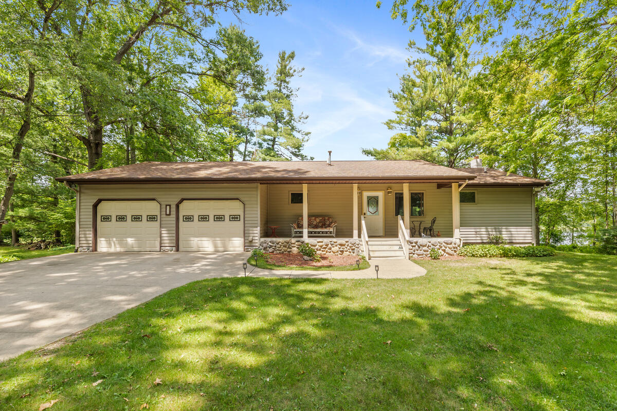 1st image of 730 W Evergreen Rd, Sidney, MI 48885 | MLS# 70544348