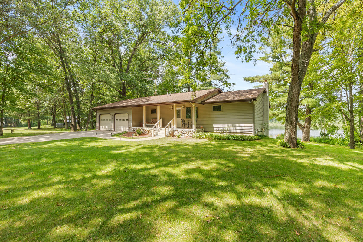 2nd image of 730 W Evergreen Rd, Sidney, MI 48885 | MLS# 70544348