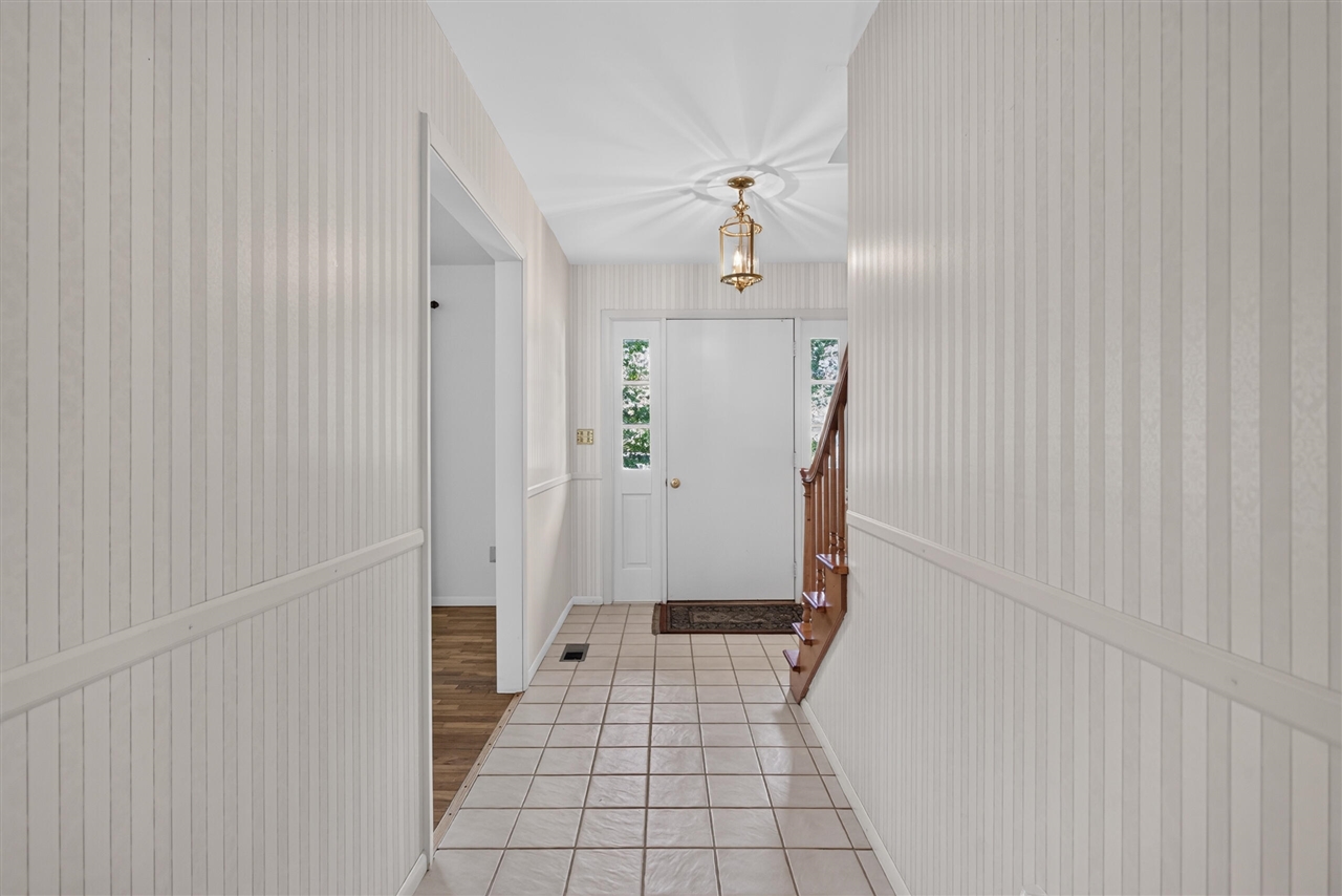 Photo 4 of Single family home for sale at 4745 Birch Hvn Rd, Jackson, MI 49201 | MLS# 70544482 | Listing updated on 2026-09-13