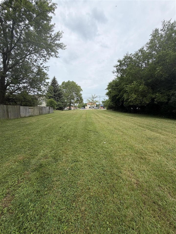2nd image of 4204 Kalamazoo Ave, Grand Rapids, MI 49508 | MLS# 70544495