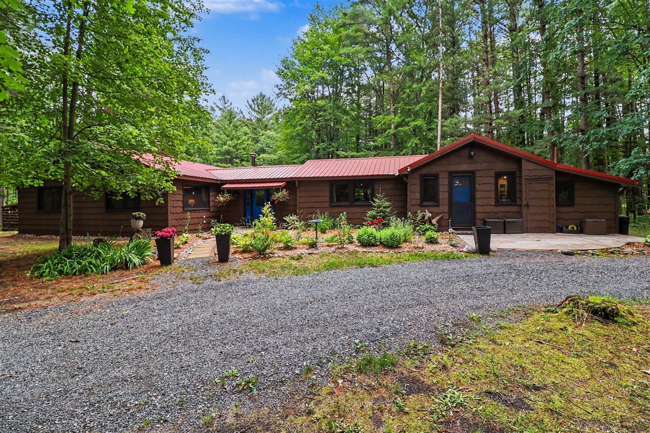 2nd image of 13325 W Pine Lake Rd, Manistee, MI 49660 | MLS# 70544705