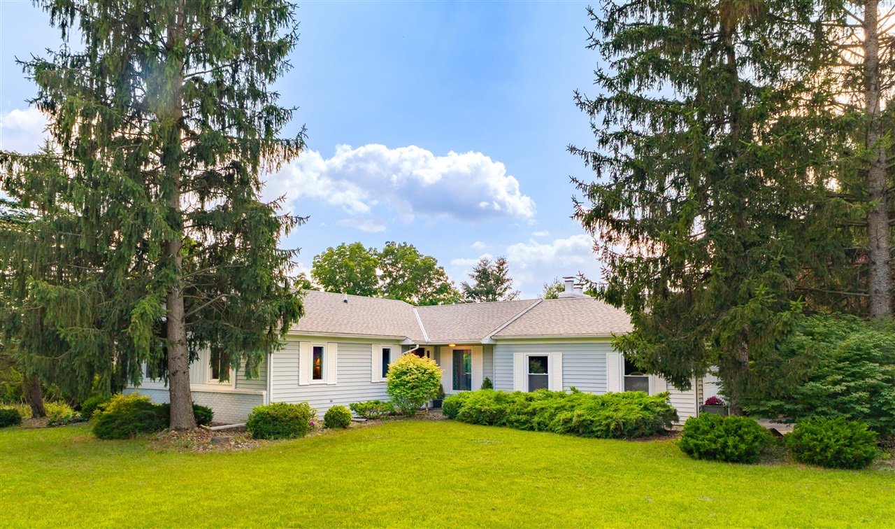 1st image of 22035 Territorial Wy, Mattawan, MI 49071 | MLS# 70544787